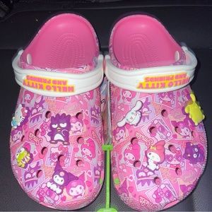 💞NWT HELLO KITTY CROCS 💞